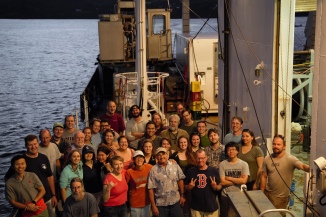 All 37 members of GP15’s leg 1 science party stand together before arriving in Hilo, Hawaii.